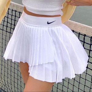 NWT Nike victory skirt size small